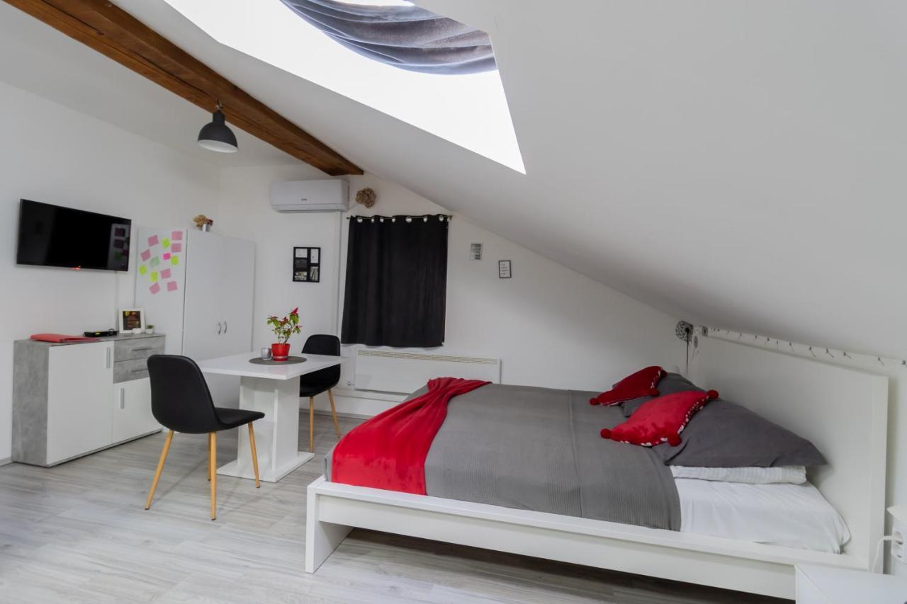 Hill Apartman - Maksimir Rebro Zagreb Exterior photo